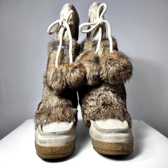 COACH Maryann Tan Suede & Rabbit Fur Beaded Platform Boots with Pom Pom 7.5 - Picture 1 of 11